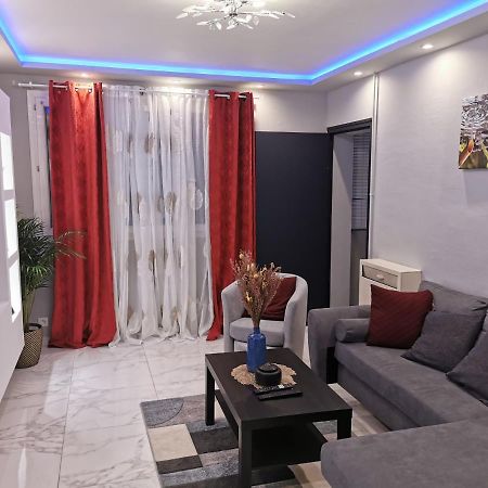 Appartement Meubles A Villeurbanne Lyon Esterno foto