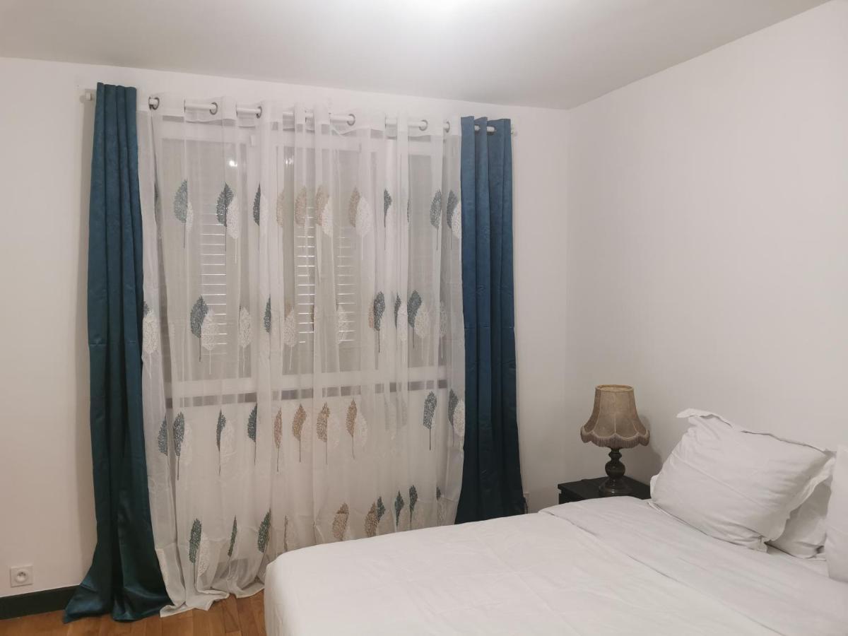 Appartement Meubles A Villeurbanne Lyon Esterno foto