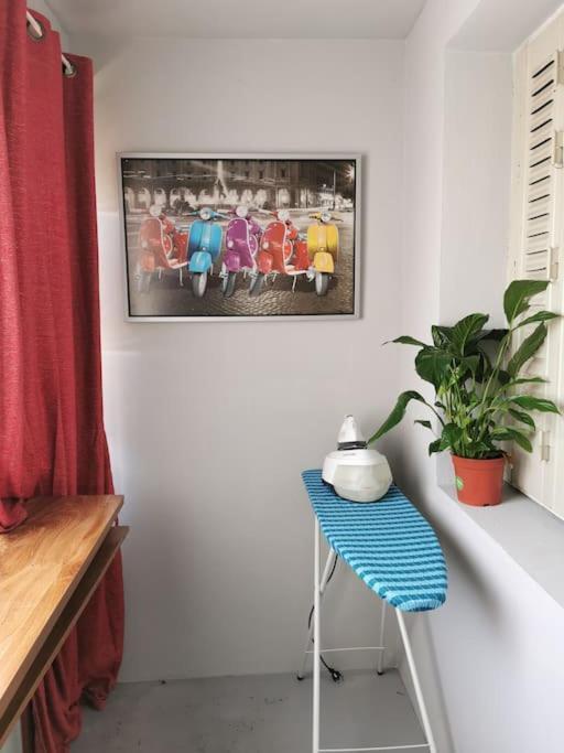 Appartement Meubles A Villeurbanne Lyon Esterno foto