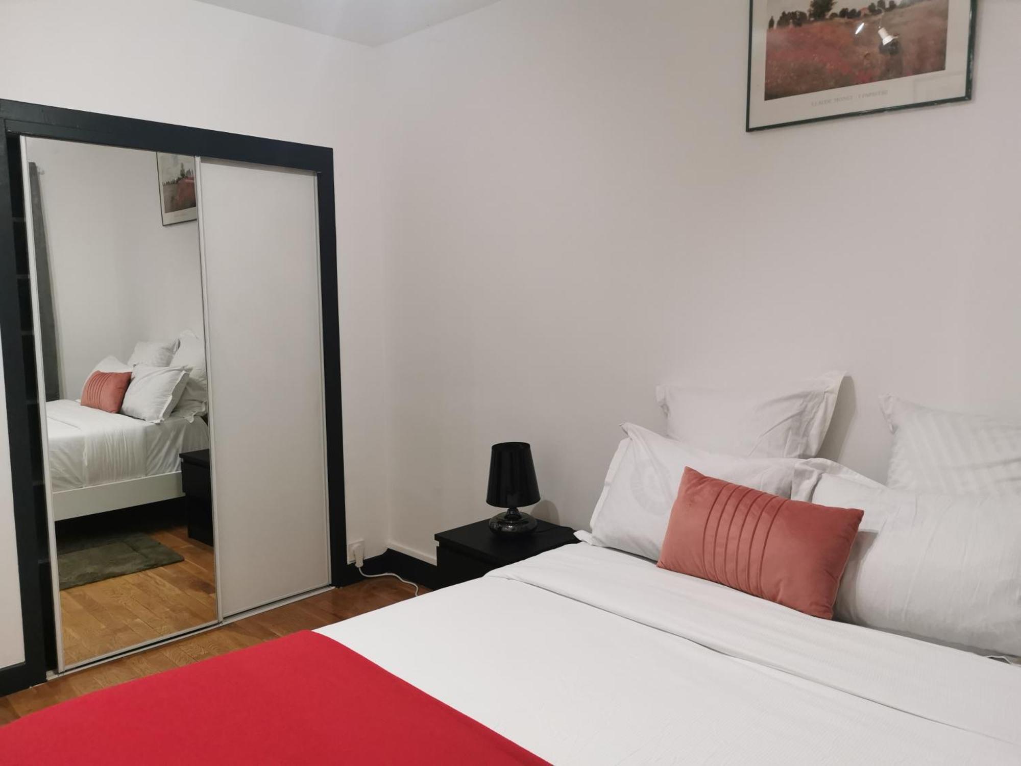 Appartement Meubles A Villeurbanne Lyon Esterno foto